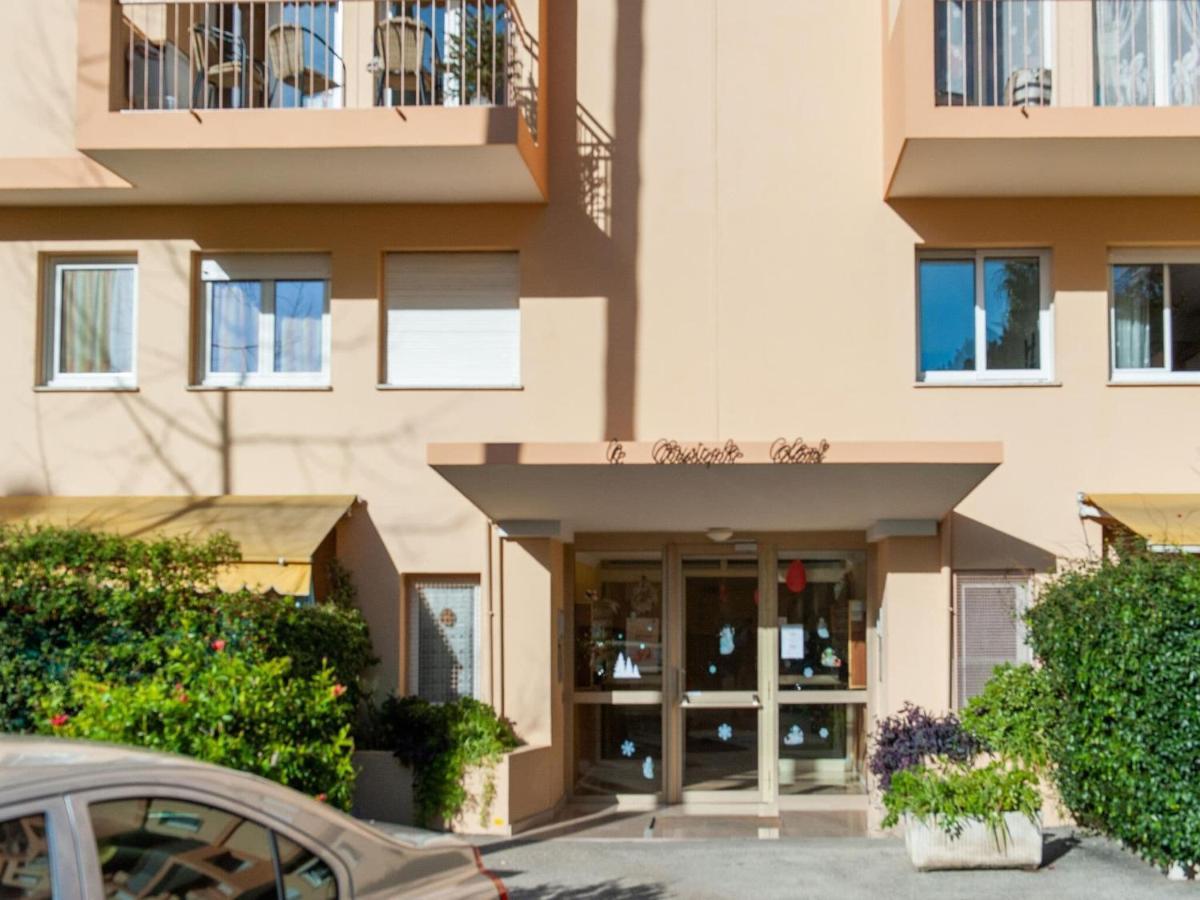 Nice Apartment In Menton With Balcony Terrace Exterior foto
