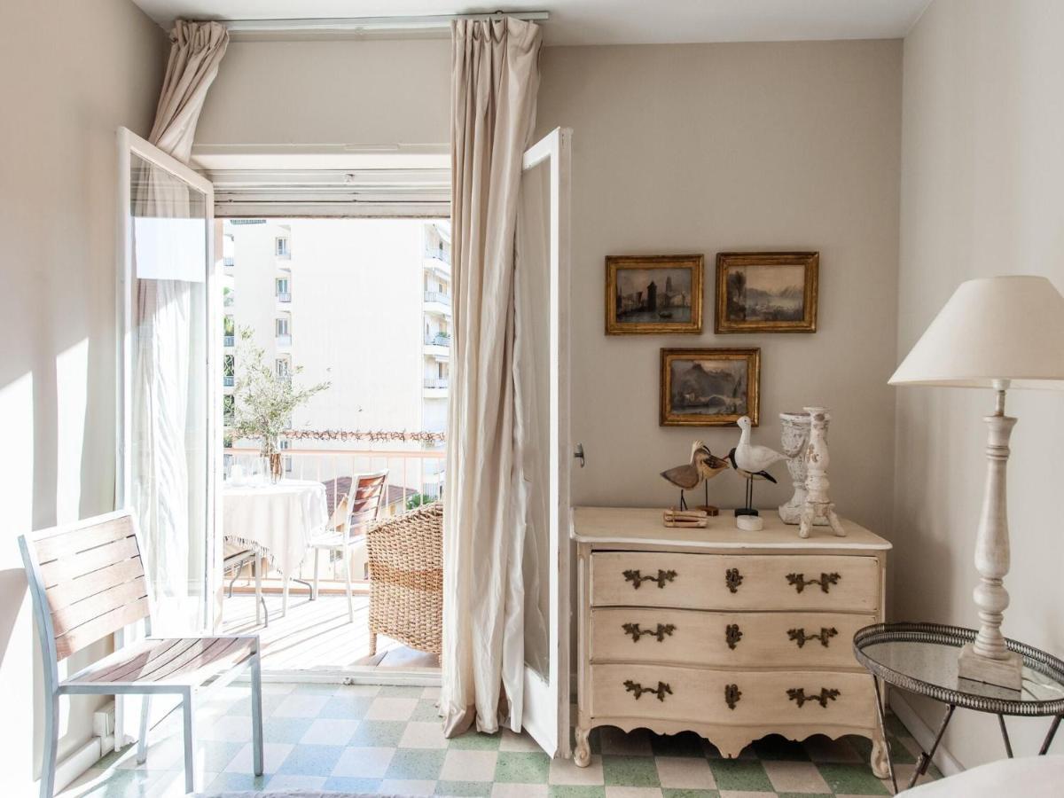 Nice Apartment In Menton With Balcony Terrace Exterior foto